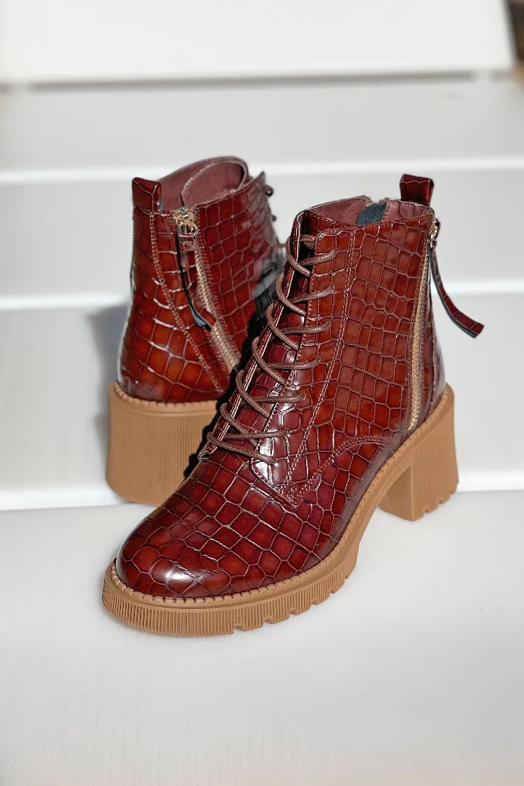 Zyan Croc Leather Boots in Nutmeg | FINAL SALE